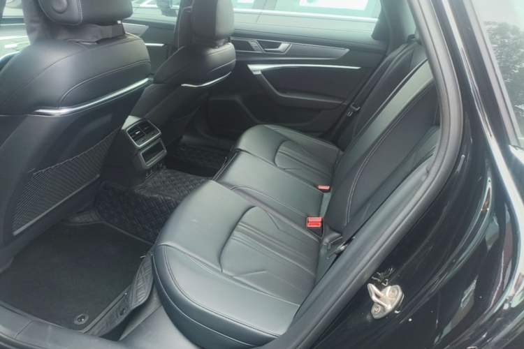 Used Audi A6L 2025 Revised 40 TFSI Luxury Dynamic Edition Left Rear Seat