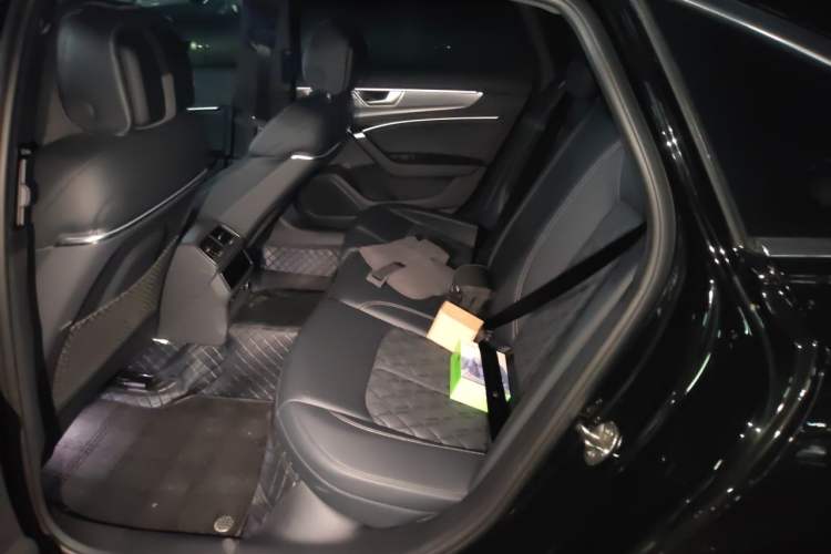 Used Audi A6L 2025 45 TFSI Prestige Dynamic Edition Left Rear Seat