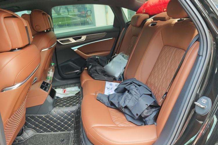Used Audi A6L 2025 45 TFSI Prestige Dynamic Edition + Ventilated Comfort Package Left Rear Seat