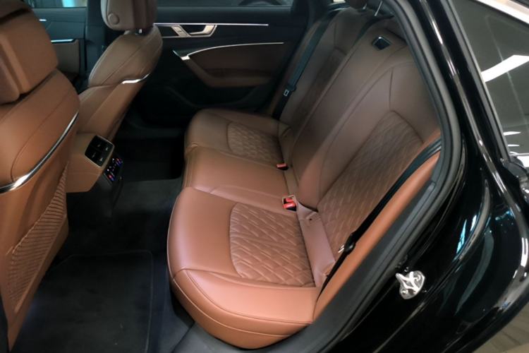 Used Audi A6L 2025 45 TFSI quattro Prestige Dynamic Edition Left Rear Seat