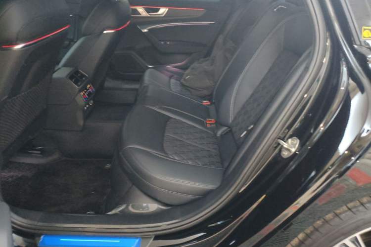 Used Audi A6L 2025 45 TFSI quattro Prestige Dynamic Edition Left Rear Seat