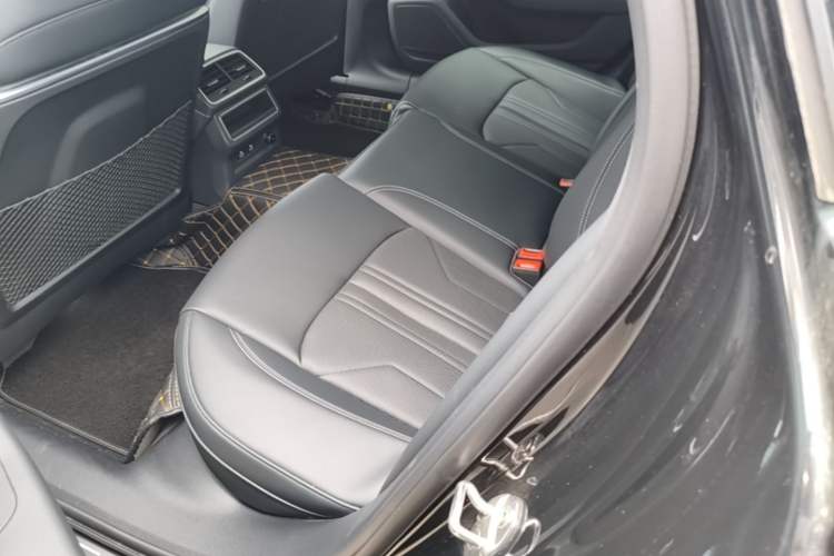 Used Audi A6L 2025 Revised 40 TFSI Luxury Dynamic Edition Left Rear Seat
