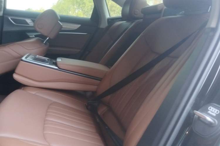 Used Audi A6L 2025 45 TFSI Prestige Dynamic Edition + Ventilated Comfort Package Left Rear Seat