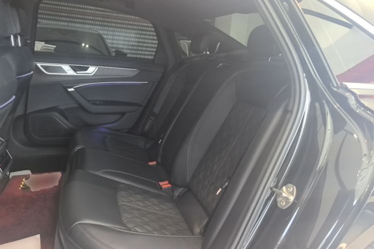 Used Audi A6L 2025 Restyled 45 TFSI quattro Prestige Dynamic Edition Left Rear Seat