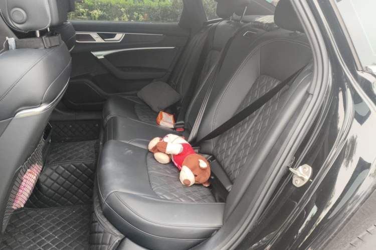 Used Audi A6L 2025 Restyled 45 TFSI quattro Prestige Dynamic Edition Left Rear Seat