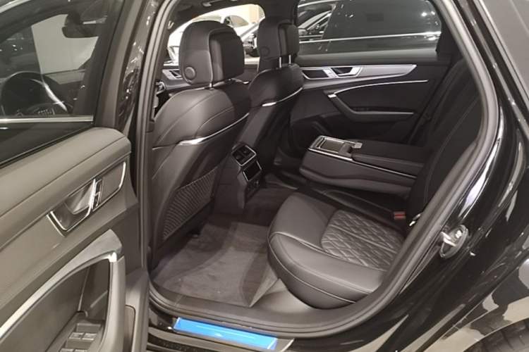 Used Audi A6L 2025 Revised 45 TFSI Prestige Dynamic Edition Left Rear Seat