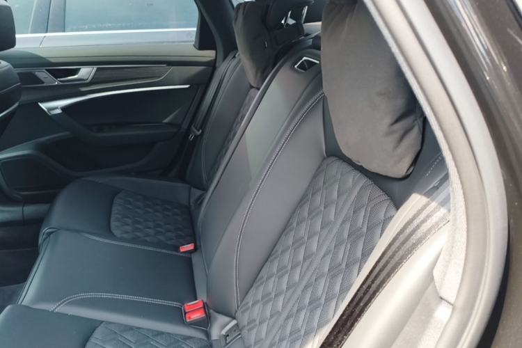 Used Audi A6L 2025 Restyled 45 TFSI quattro Prestige Dynamic Edition Left Rear Seat