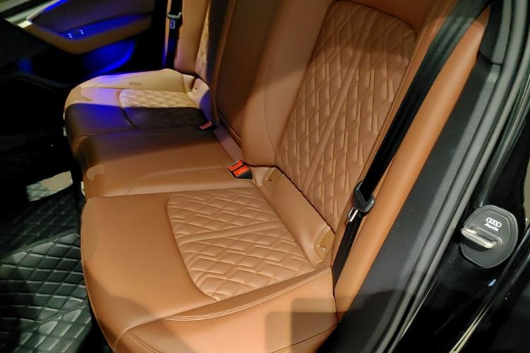 Used Audi A6L 2025 Revised 45 TFSI Prestige Dynamic Edition Left Rear Seat