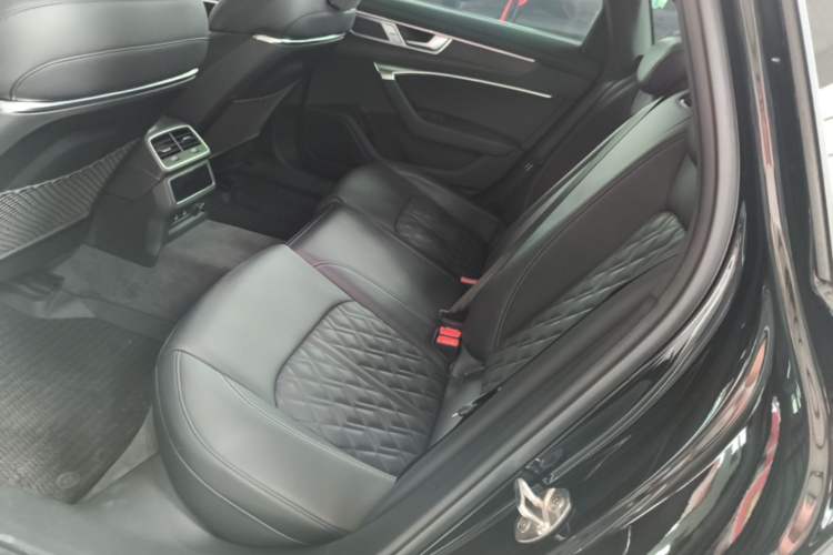 Used Audi A6L 2025 Restyled 45 TFSI quattro Prestige Dynamic Edition Left Rear Seat