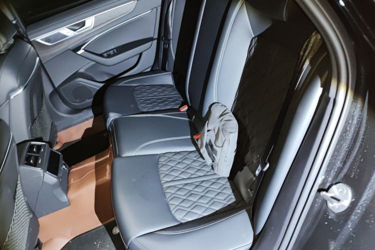 Used Audi A6L 2025 45 TFSI quattro Prestige Dynamic Edition Left Rear Seat