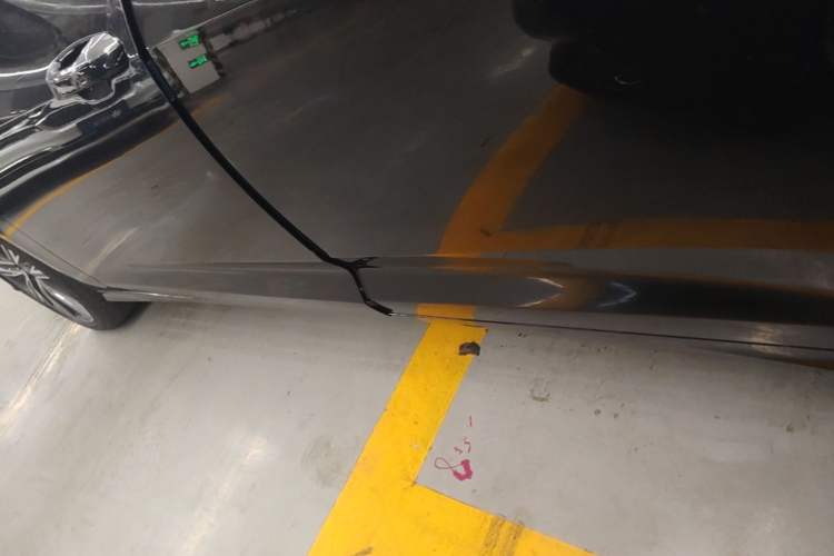 Used Audi A6L 2025 45 TFSI quattro Prestige Dynamic Edition Left Side Sill