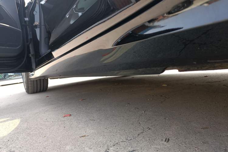 Used Audi A6L 2025 45 TFSI Prestige Dynamic Edition Left Side Sill