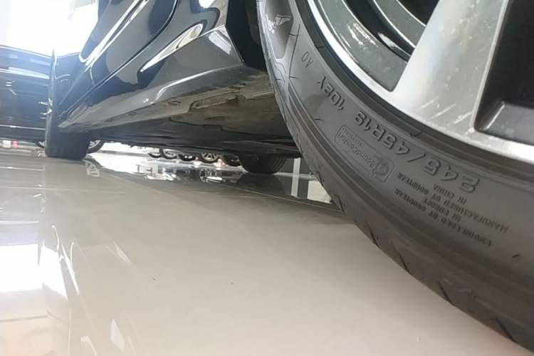 Used Audi A6L 2025 Revised 40 TFSI Luxury Dynamic Edition Left Side Sill
