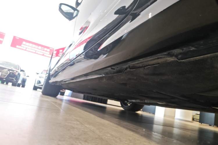 Used Audi A6L 2025 Revised 45 TFSI Prestige Dynamic Edition Left Side Sill