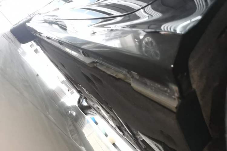 Used Audi A6L 2025 Revised 45 TFSI Prestige Dynamic Edition Left Side Sill