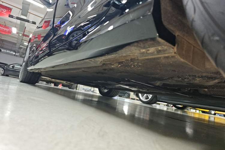Used Audi A6L 2025 45 TFSI quattro Prestige Dynamic Edition Left Side Sill