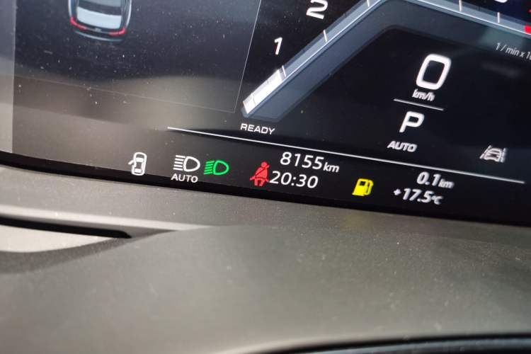 Used Audi A6L 2025 45 TFSI Prestige Dynamic Edition Odometer Close Up