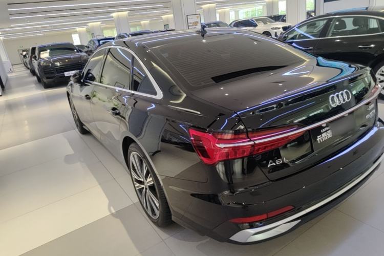 Used Audi A6L 2025 45 TFSI quattro Prestige Dynamic Edition Rear Left 45 Deg