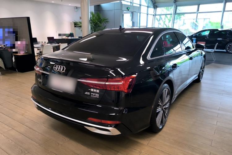 Used Audi A6L 2025 45 TFSI quattro Prestige Dynamic Edition Rear Right 45 Deg