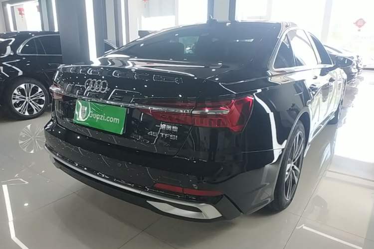Used Audi A6L 2025 Revised 40 TFSI Luxury Dynamic Edition Rear Right 45 Deg