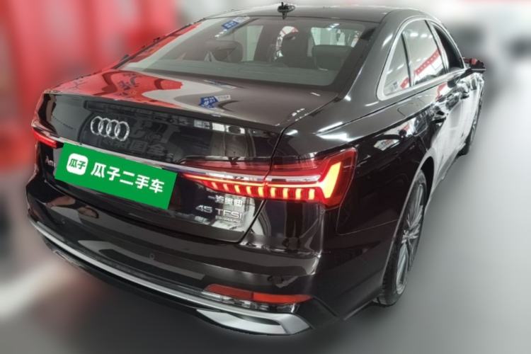 Used Audi A6L 2025 45 TFSI quattro Prestige Dynamic Edition Rear Right 45 Deg
