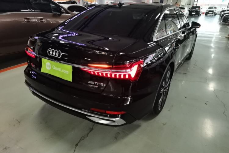 Used Audi A6L 2025 45 TFSI quattro Prestige Dynamic Edition Rear Right 45 Deg