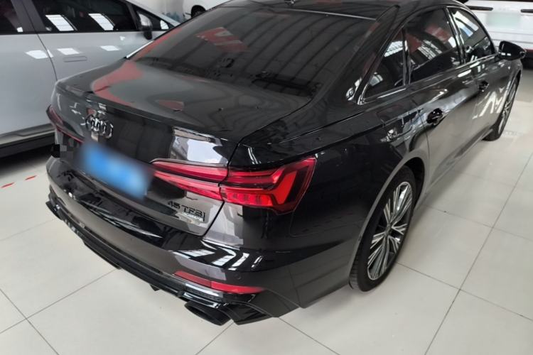 Used Audi A6L 2025 Restyled 45 TFSI quattro Prestige Dynamic Edition Rear Right 45 Deg