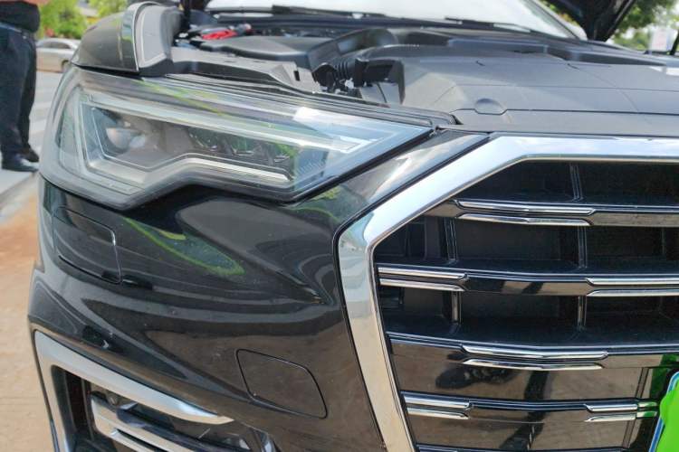 Used Audi A6L 2025 45 TFSI Prestige Dynamic Edition + Ventilated Comfort Package Right Front Headlight