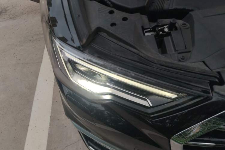 Used Audi A6L 2025 Restyled 45 TFSI quattro Prestige Dynamic Edition Right Front Headlight
