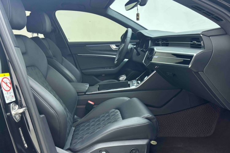 Used Audi A6L 2025 Restyled 45 TFSI quattro Prestige Dynamic Edition Right Front Seat