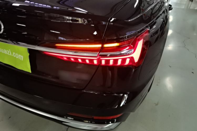 Used Audi A6L 2025 45 TFSI quattro Prestige Dynamic Edition Right Rear Taillight
