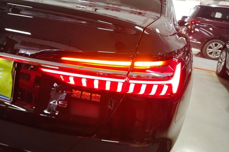 Used Audi A6L 2025 45 TFSI quattro Prestige Dynamic Edition Right Rear Taillight