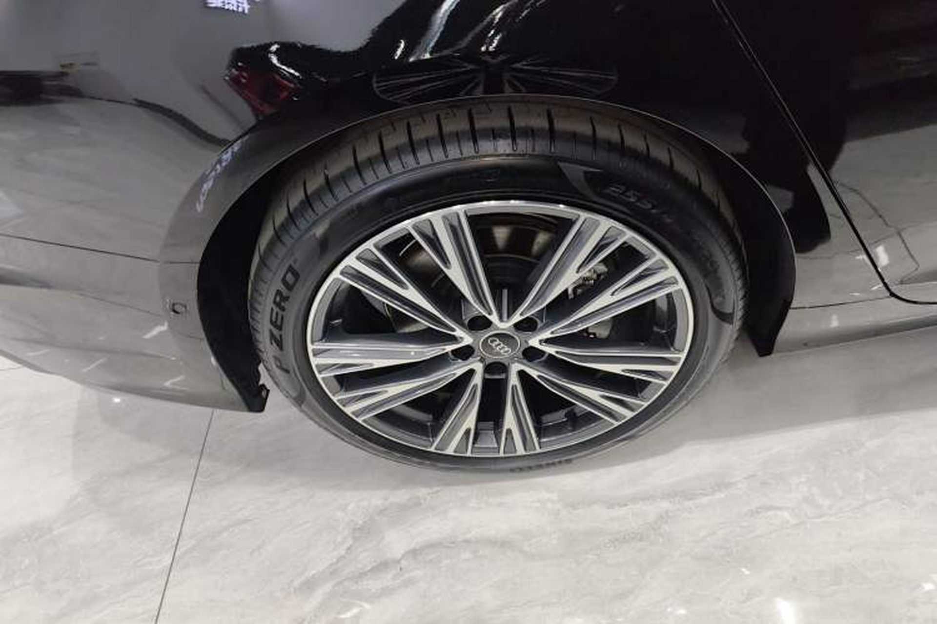Used Audi A6L 2025 45 TFSI Prestige Dynamic Edition Right Rear Wheel Hub