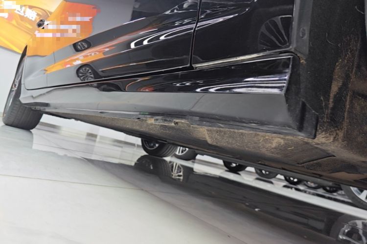 Used Audi A6L 2025 Updated 55 TFSI quattro Prestige Dynamic Edition Right Side Sill