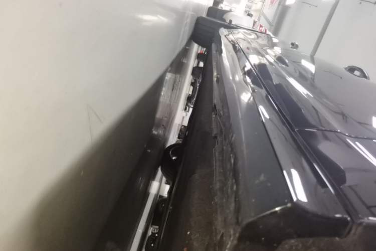 Used Audi A6L 2025 Restyled 45 TFSI quattro Prestige Dynamic Edition Right Side Sill
