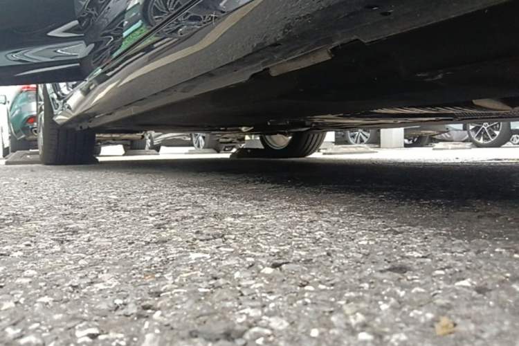 Used Audi A6L 2025 Revised 45 TFSI Prestige Dynamic Edition Right Side Sill