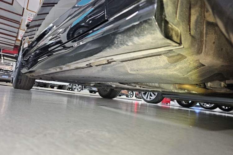 Used Audi A6L 2025 45 TFSI quattro Prestige Dynamic Edition Right Side Sill