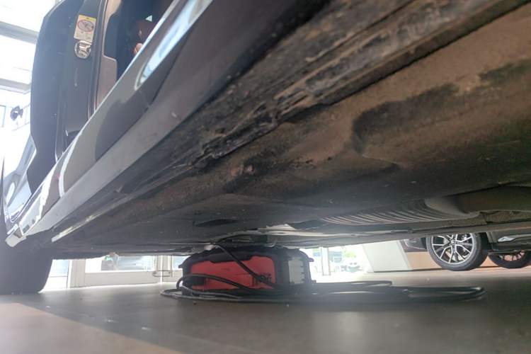 Used Audi A6L 2025 Restyled 45 TFSI quattro Prestige Dynamic Edition Right Side Sill