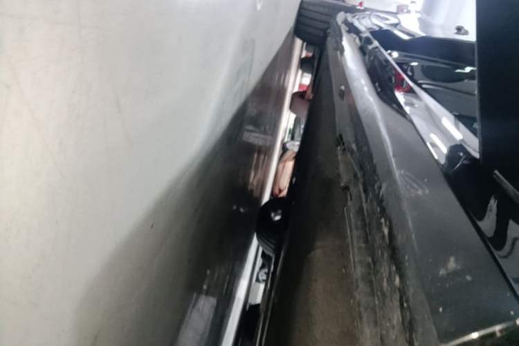 Used Audi A6L 2025 Restyled 45 TFSI quattro Prestige Dynamic Edition Right Side Sill