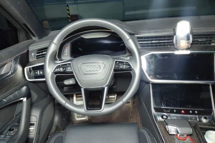 Used Audi A6L 2025 45 TFSI quattro Prestige Dynamic Edition Steering Wheel