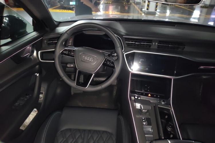 Used Audi A6L 2025 45 TFSI Prestige Dynamic Edition Steering Wheel