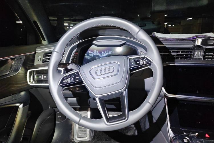 Used Audi A6L 2025 Restyled 45 TFSI quattro Prestige Dynamic Edition Steering Wheel