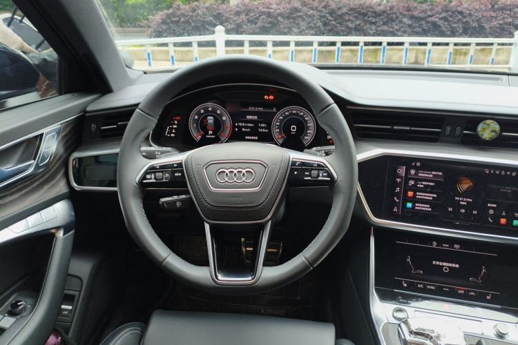 Used Audi A6L 2025 Restyled 45 TFSI quattro Prestige Dynamic Edition Steering Wheel