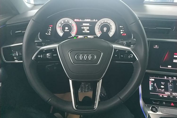 Used Audi A6L 2025 Revised 40 TFSI Luxury Dynamic Edition Steering Wheel