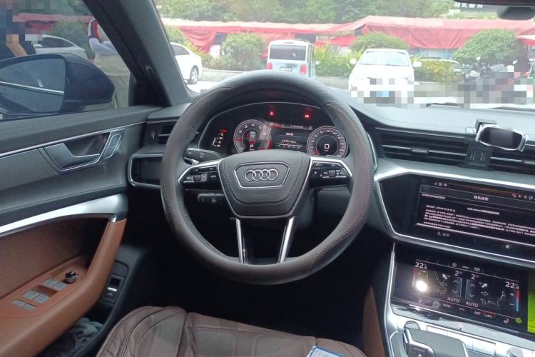 Used Audi A6L 2025 45 TFSI Prestige Dynamic Edition Steering Wheel
