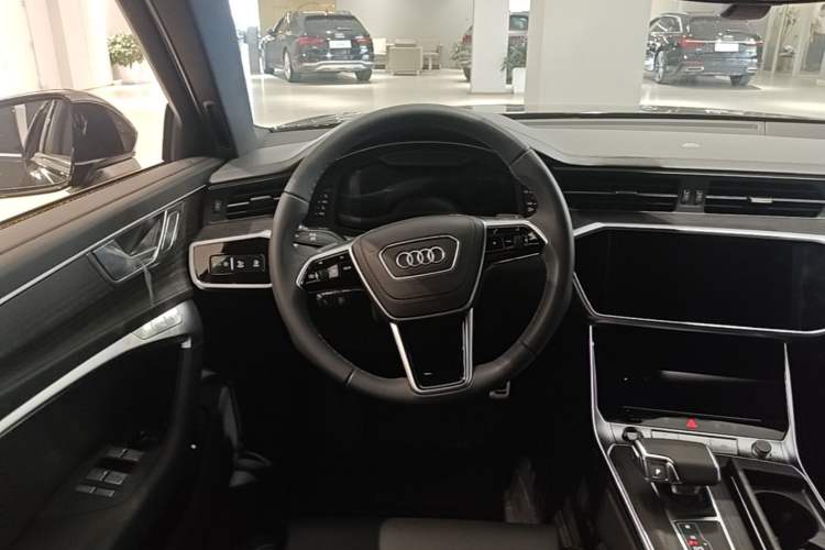 Used Audi A6L 2025 45 TFSI quattro Prestige Dynamic Edition Steering Wheel