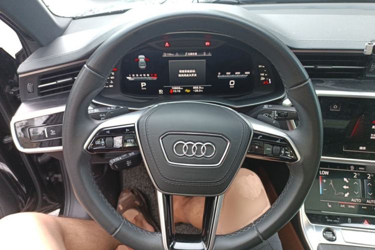 Used Audi A6L 2025 45 TFSI Prestige Dynamic Edition Steering Wheel