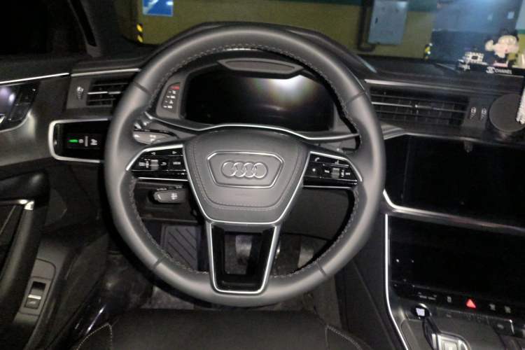 Used Audi A6L 2025 Revised 45 TFSI Prestige Dynamic Edition Steering Wheel