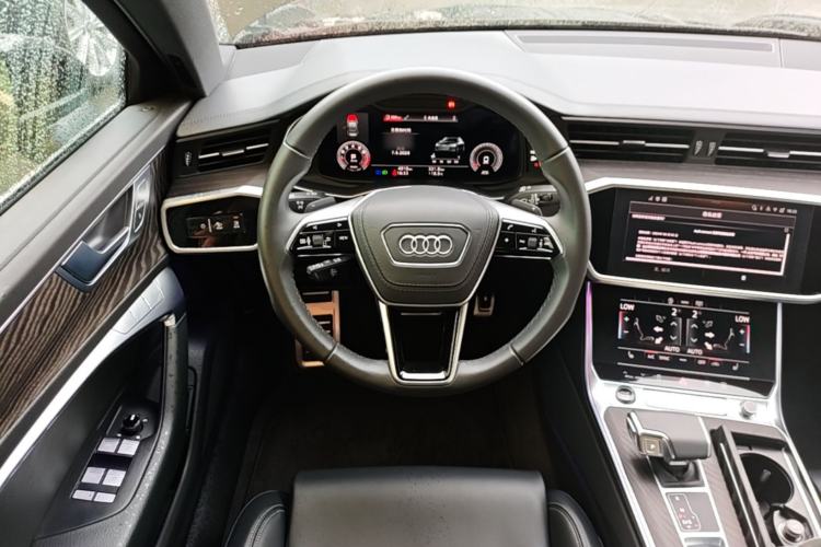 Used Audi A6L 2025 Restyled 45 TFSI quattro Prestige Dynamic Edition Steering Wheel