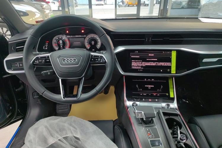 Used Audi A6L 2025 Revised 40 TFSI Luxury Dynamic Edition Steering Wheel